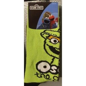 Sesame Street OSCAR THE GROUCH Crew Socks Size 8-12 Unisex Adult Green NWT